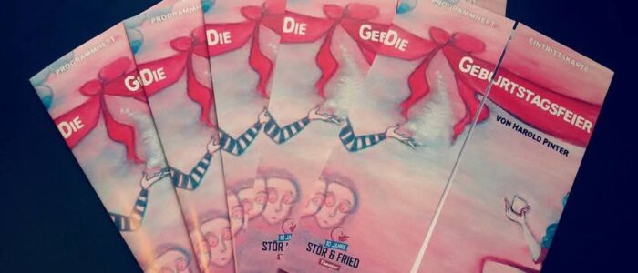 Die Geburtstagsfeier_Flyer (c) Stör & Fried Theater