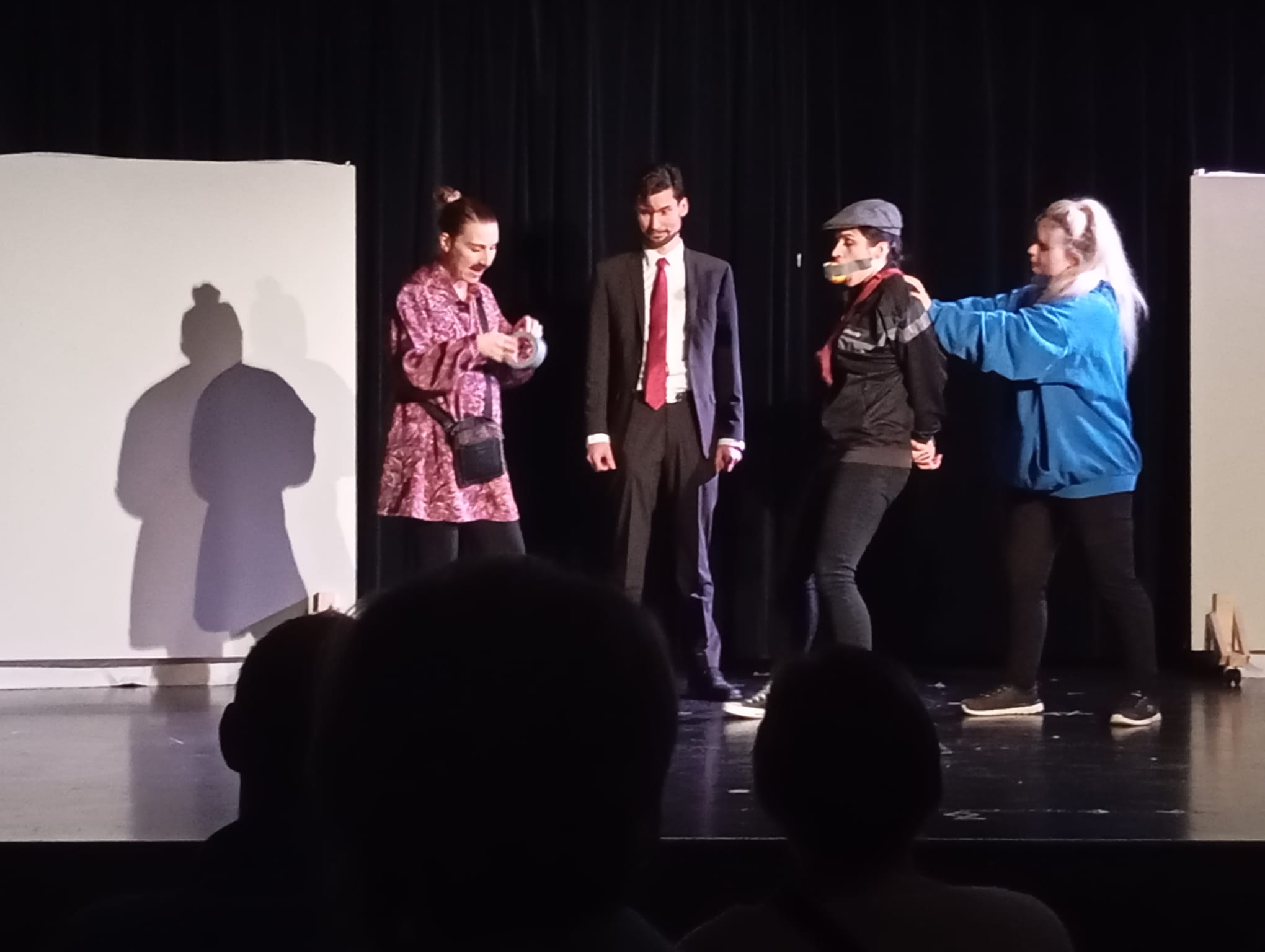 Achtsam-Morden-Aufführung (c) Stör & Fried Theater